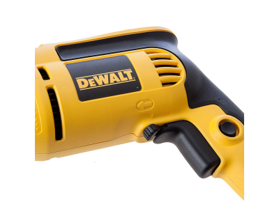Бормашина ударна с плавно регулиране Dewalt DWD024