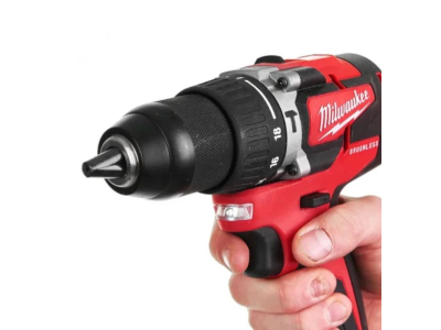 Акумулаторен ударен винтоверт Milwaukee M18CBLPD-0X с куфар