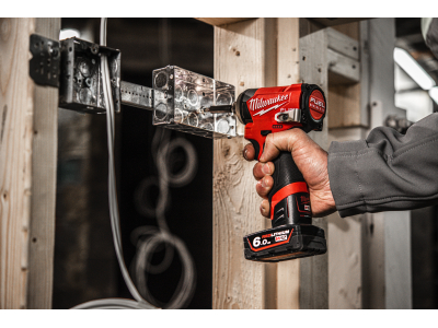 Milwaukee M12FID2-0 compact cordless impact driver