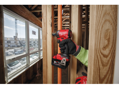 Milwaukee M18FID3-0X ¼″ powerful and compact impact driver
