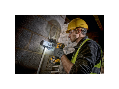 Dewalt DCD796P2 cordless impact driver with 2 batteries and case