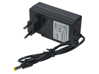 Безчеткова бормашина Raider RD-BCDL39 с 2 батерии 1.5Ah и куфар - 030189