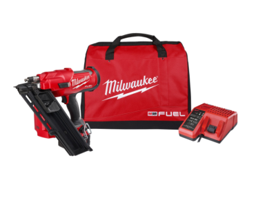 Milwaukee M18FFN-0C cordless taker kit with 2 pcs. M18B5 batteries and M12-18FC charger